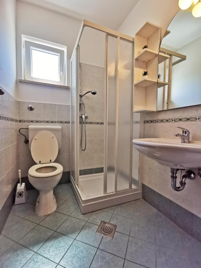 Apartments Sokolic Nerezine Extérieur photo